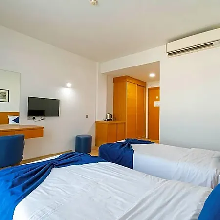 Bellapais Oasis Кирения